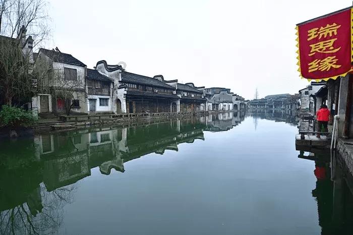 长沙市雨花区:深入一线优环境 靓化居民休闲路